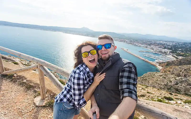 Canadian couple in Spain
